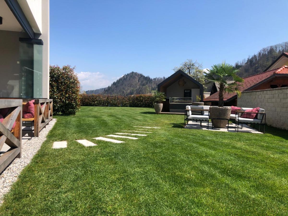 Na Vasi Restavracija In Prenocisca Hotell Škofja Loka Exteriör bild